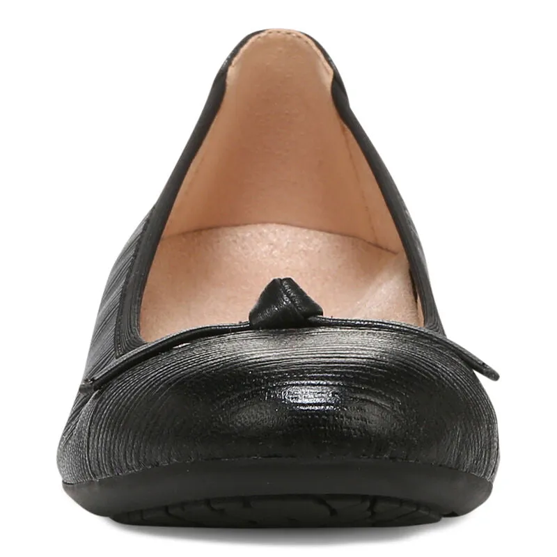 Amorie - Black