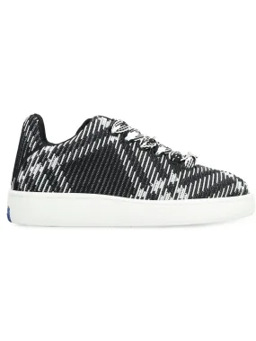 BLACK/WHITE CHECK PATTERN BOX SNEAKER