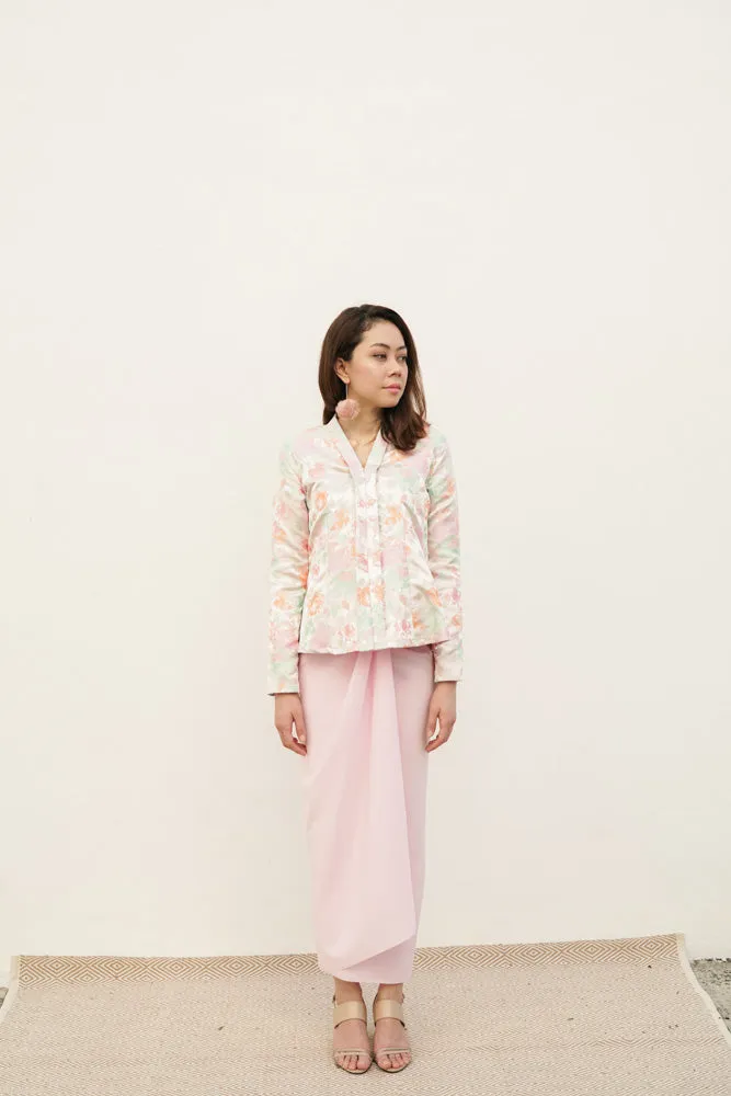 Warda in Pastel Green/Pastel Pink